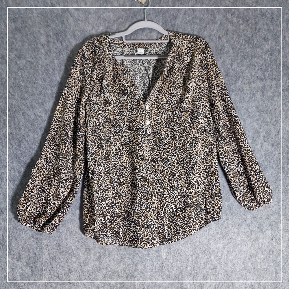 Old Navy Blouse Women Large Tan Leopard‎ Print V-Neck Peasant Top Long Sleeve